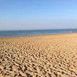 Peaceful Flat In Lägenhet Bibione