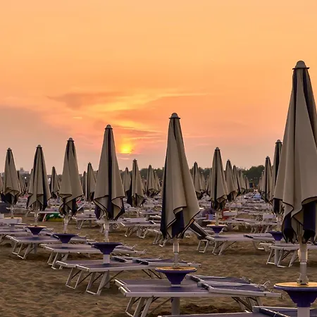 Peaceful Flat In Appartamento Bibione