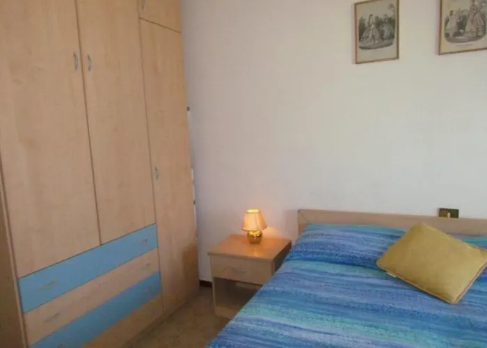 Peaceful Flat In 아파트 *